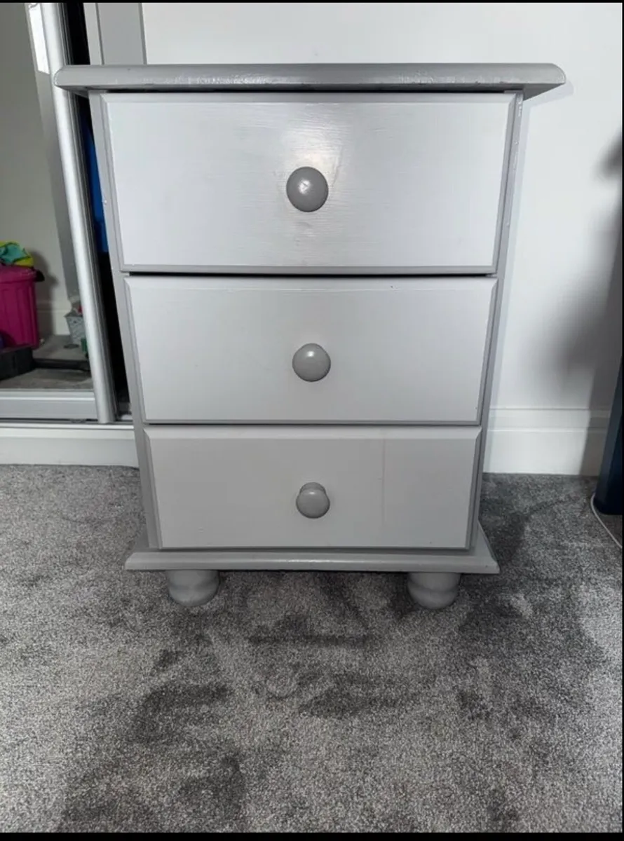 Solid Wood 3 Drawer Bedside Locker - Image 1