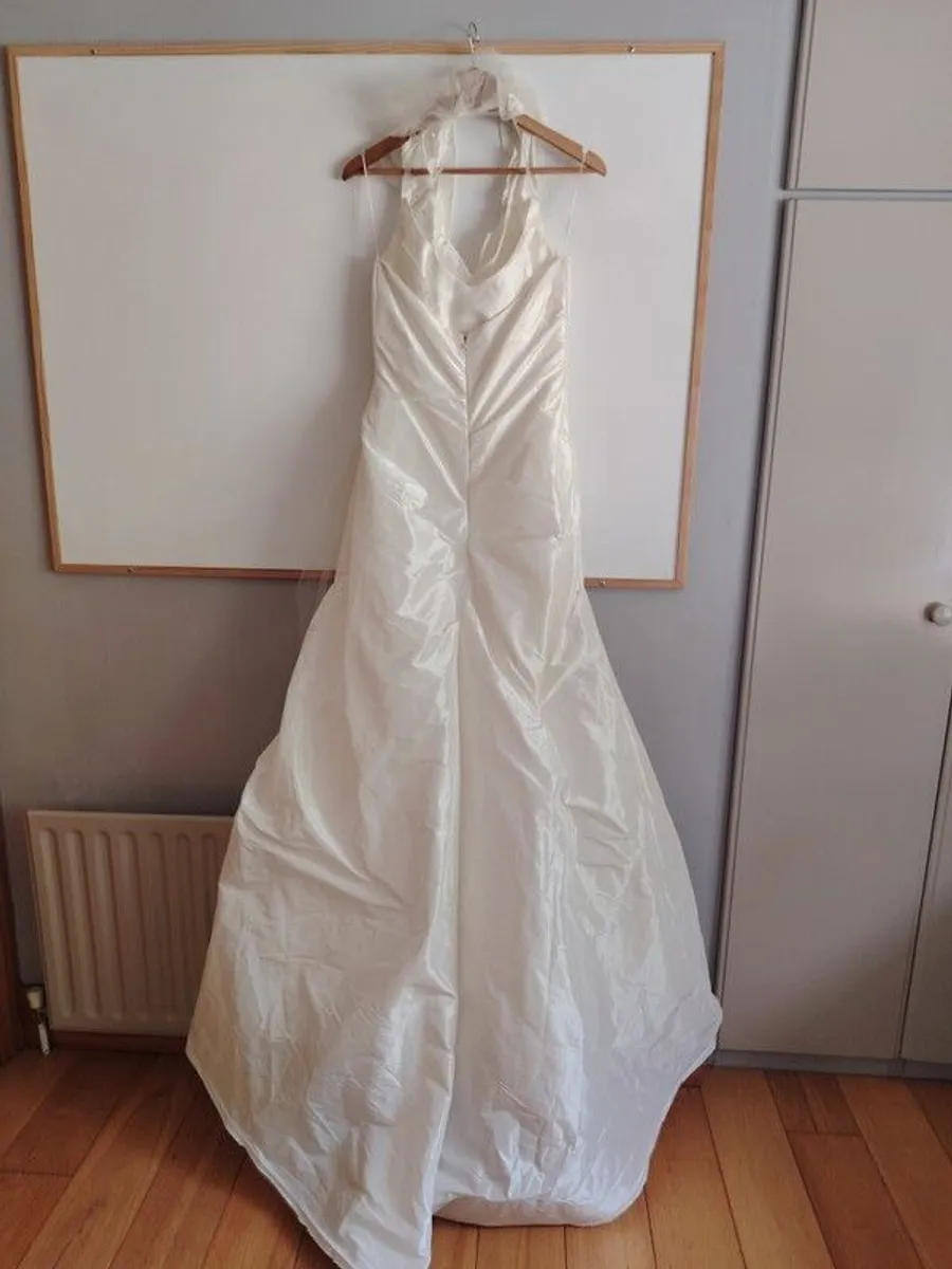 Bridal Dress - Image 2