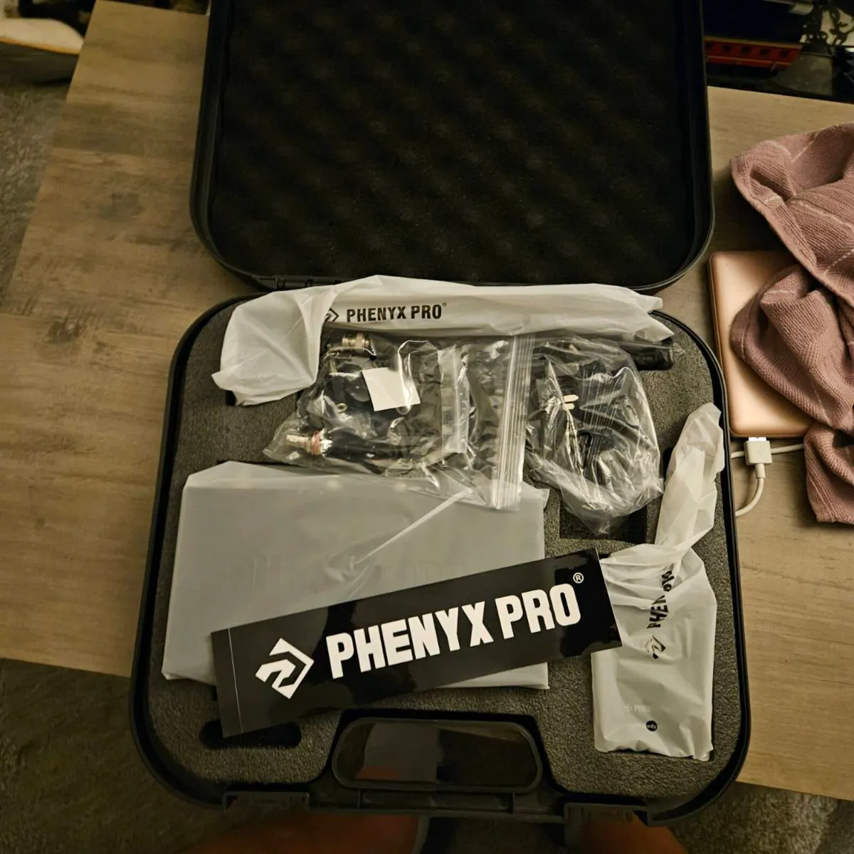 Phenyx Pro PTM-10-1B IEM System (UK / 555-575MHz) - Image 4