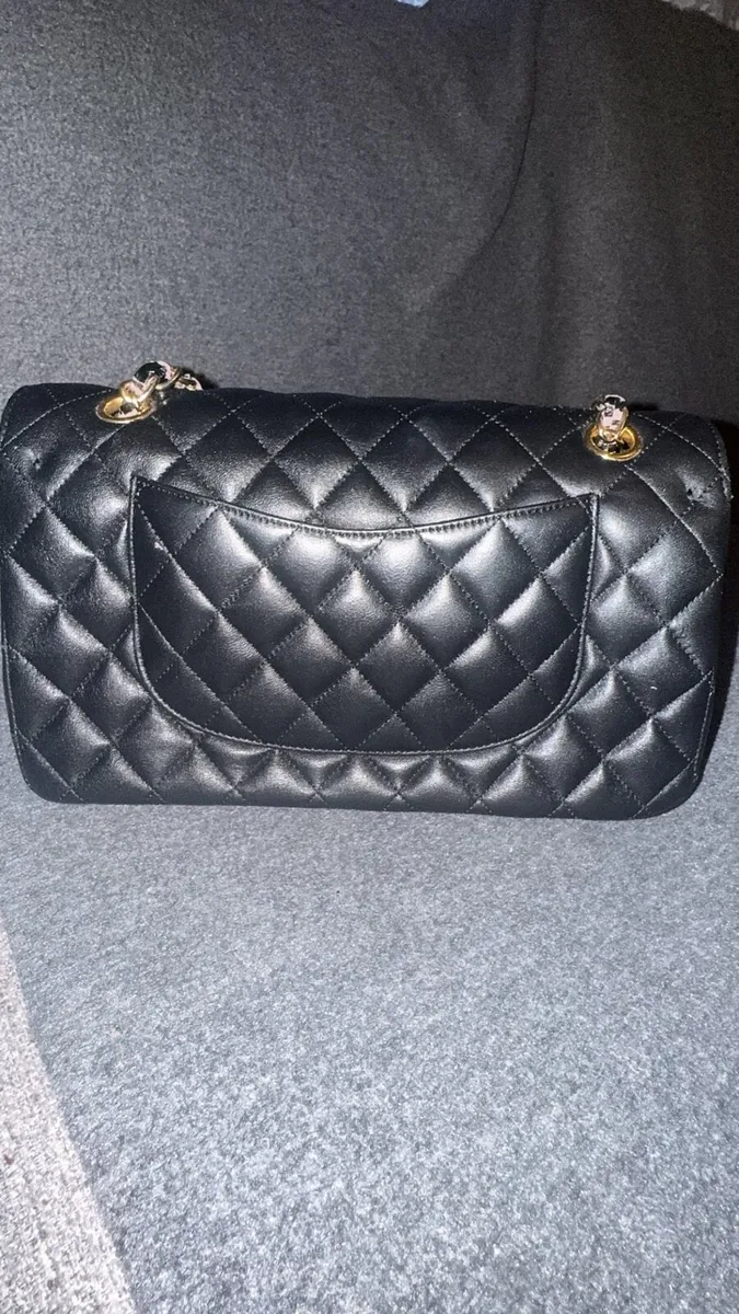 Chanel hand bag - Image 3
