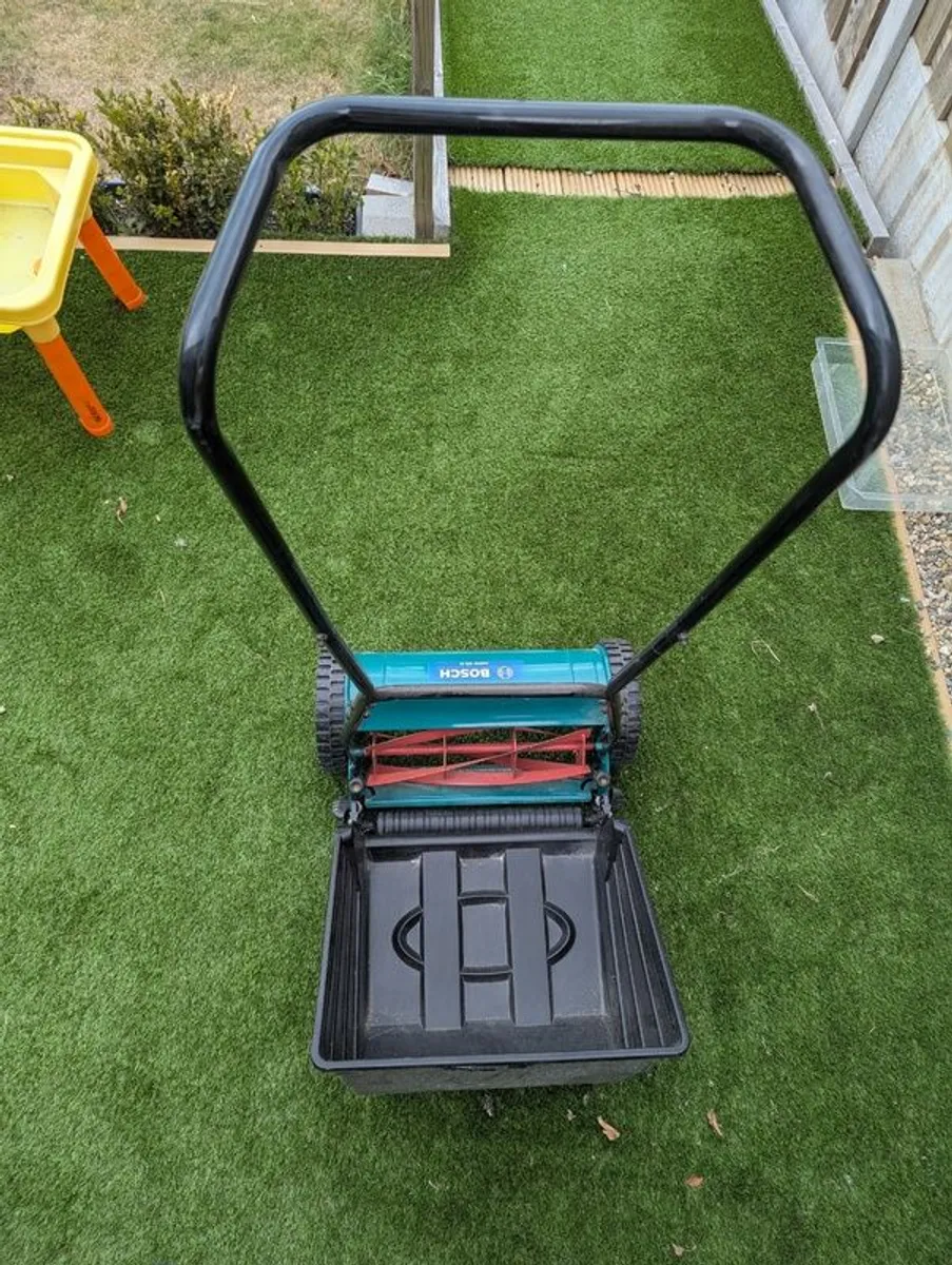 Bosch Push Mower - Image 2