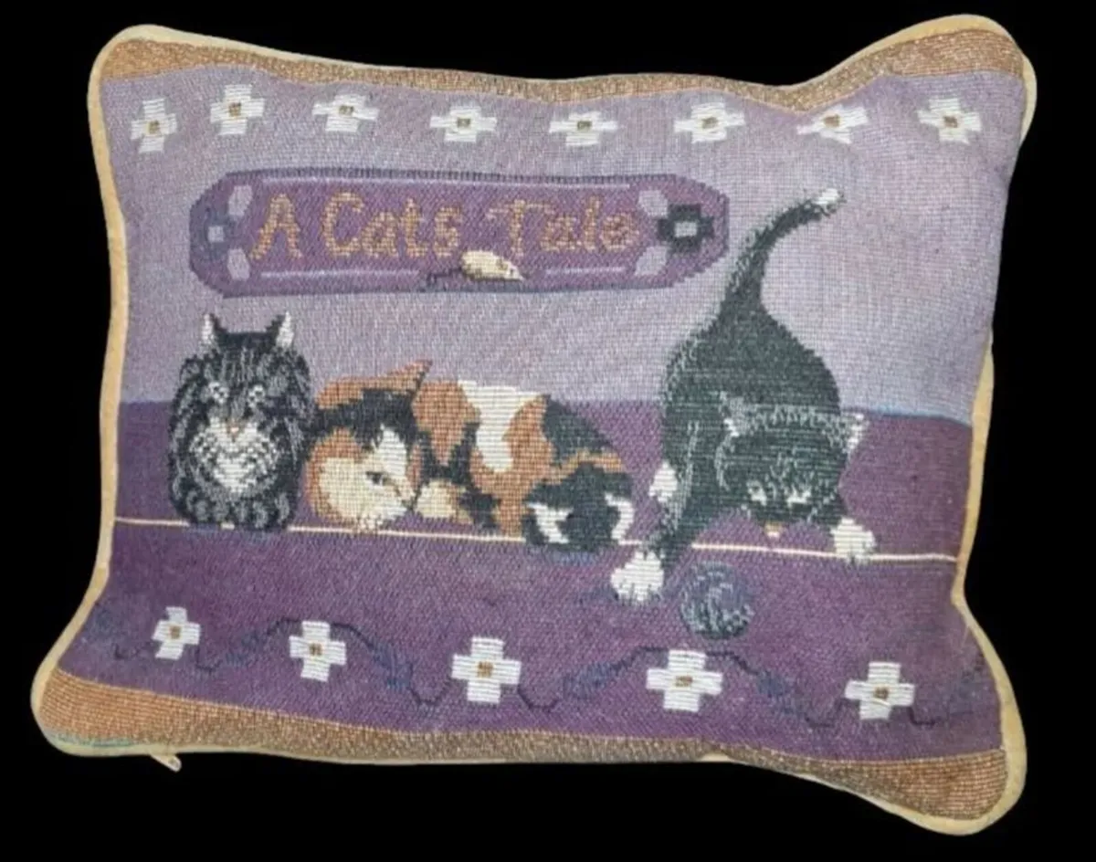 Vintage Harrods Tapestry Cat Cushion - Image 4
