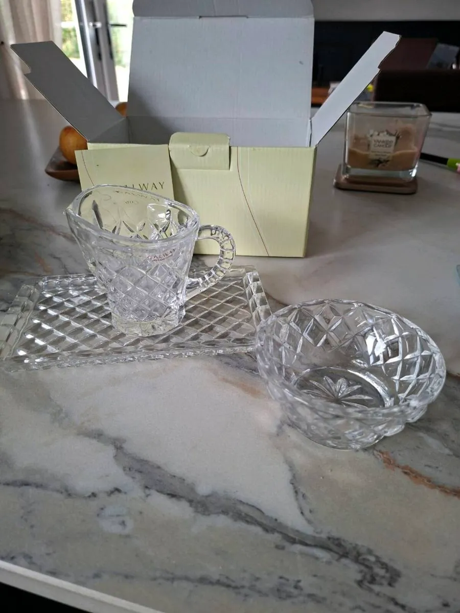 Galway crystal 3 piece set - Image 3