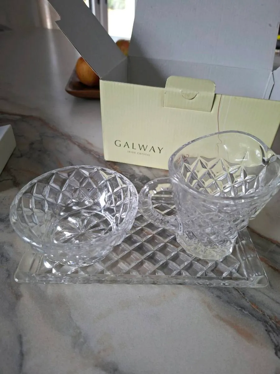 Galway crystal 3 piece set - Image 1
