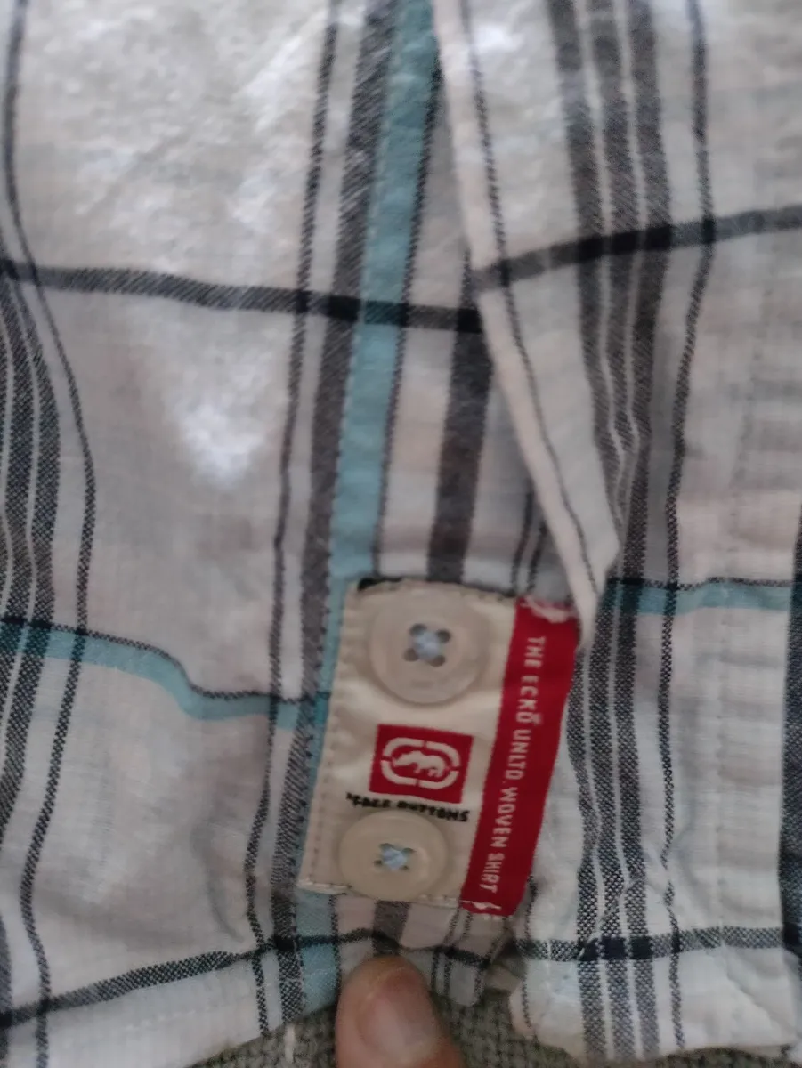 Marc Ecko Unltd S/S shirt M - Image 4