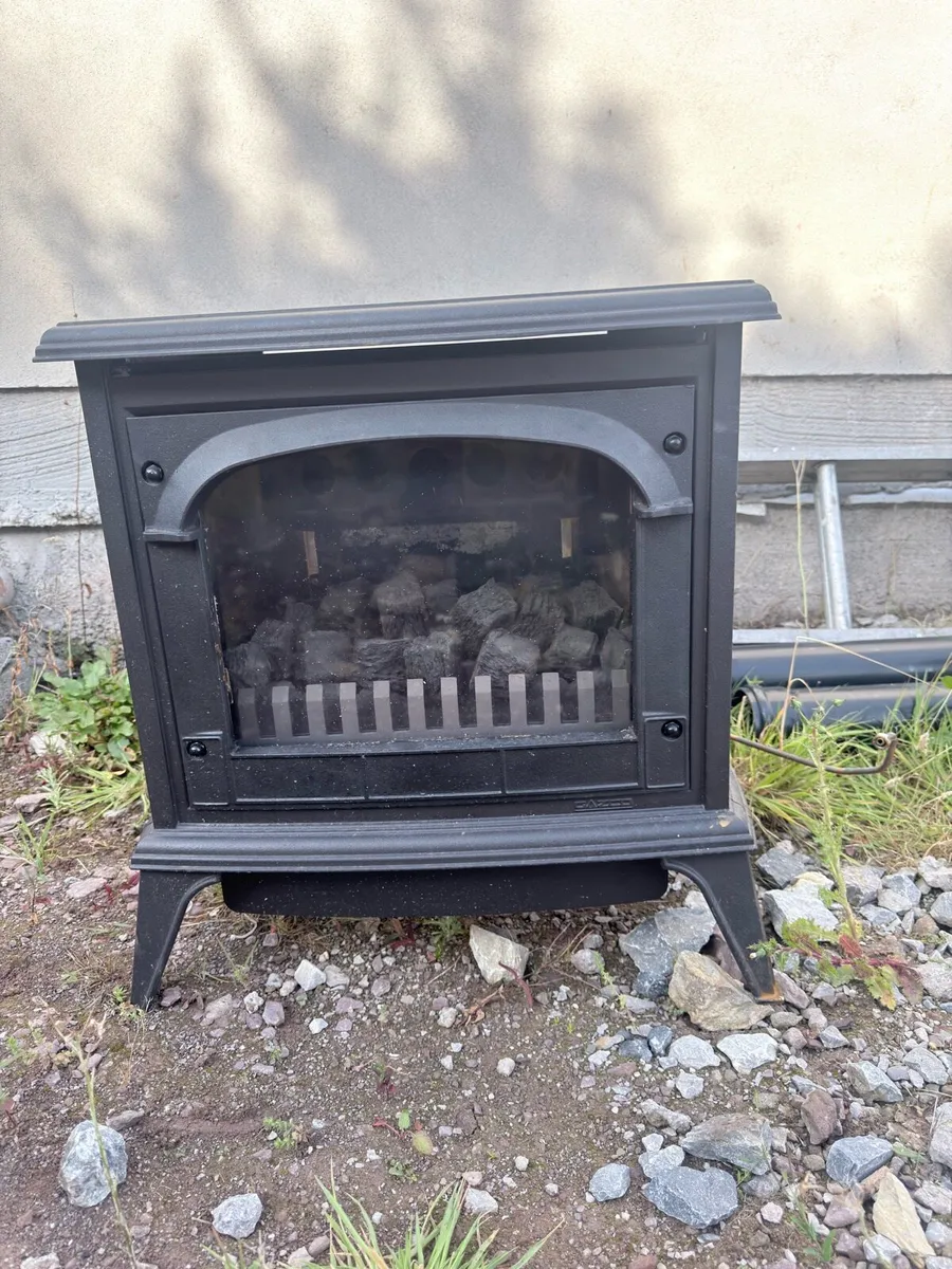 Gas fire - Image 1