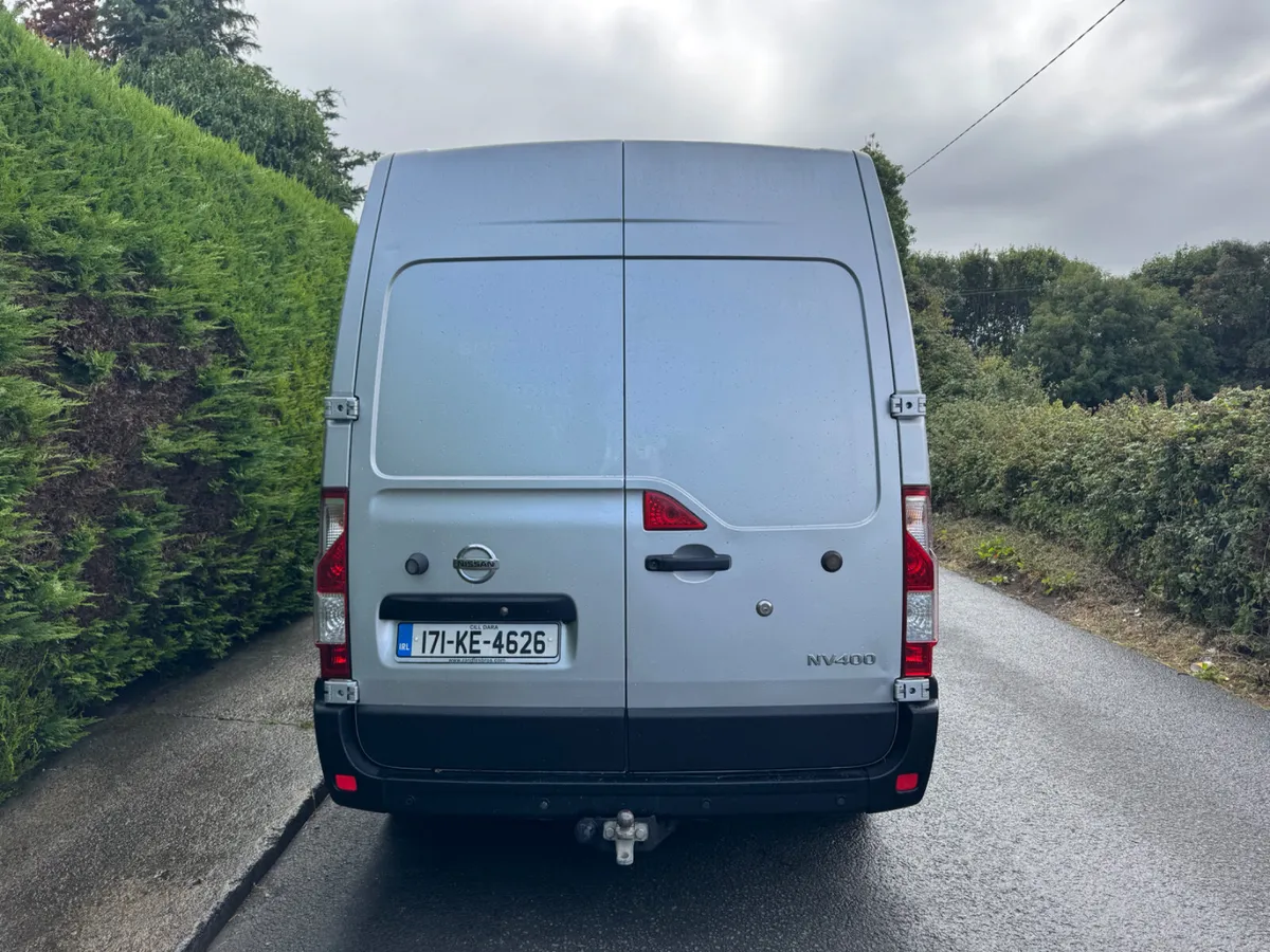 Nissan NV400 cvrt 3/27 tax 5/27 - Image 4
