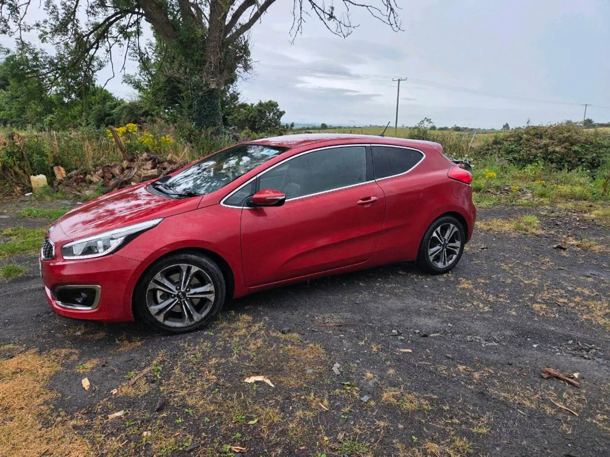Kia Ceed Van - Image 1