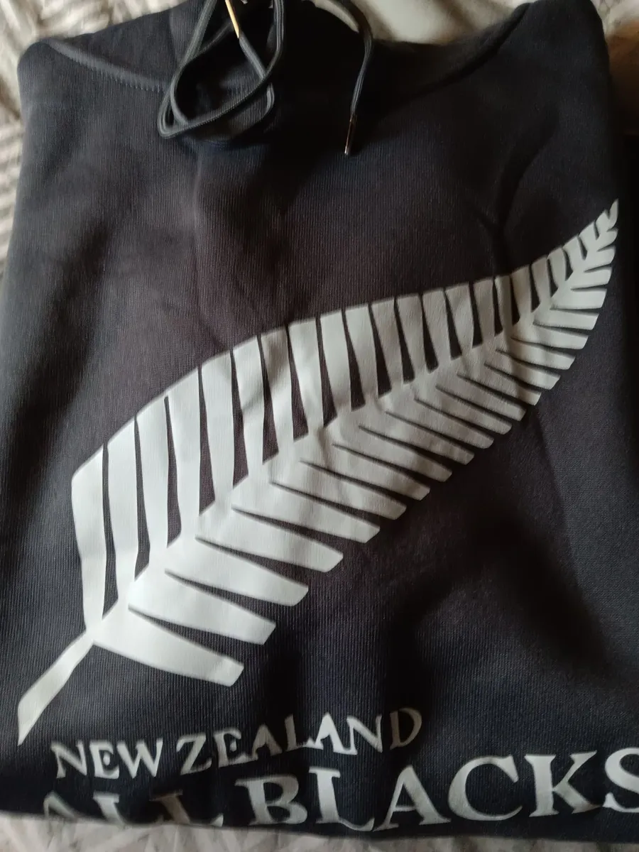 NEW ZEALAND/ALL BLACKS HOODIE - Image 3