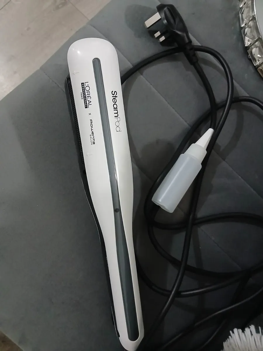 Loreal Steam POD 3 - Image 1