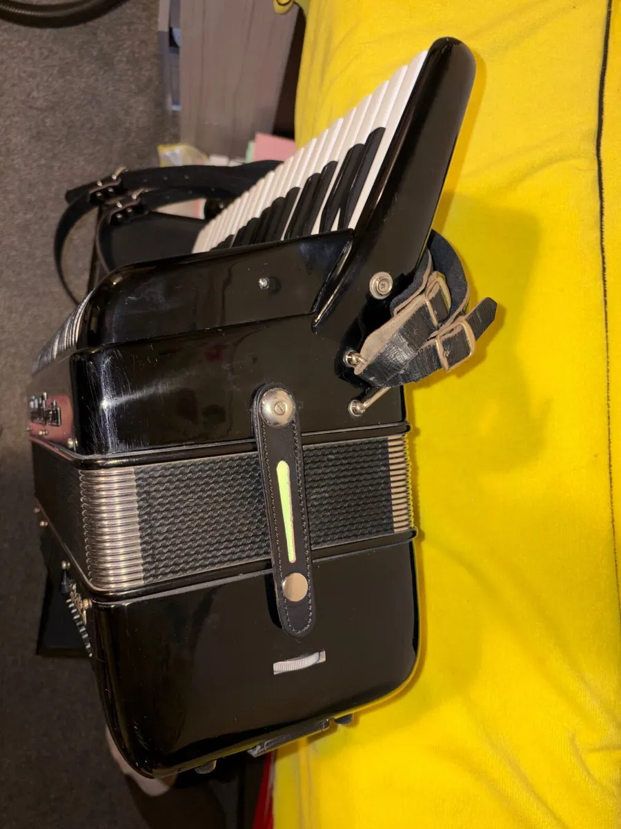 Fratelli Crosio accordion - Image 3