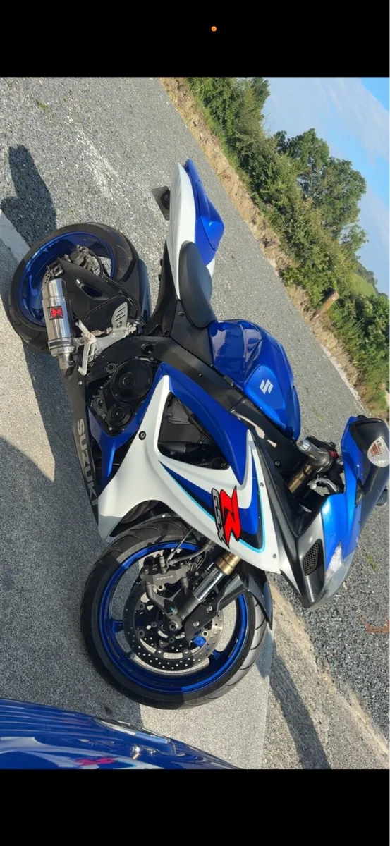Suzuki GSXR 600 K6 - Image 1