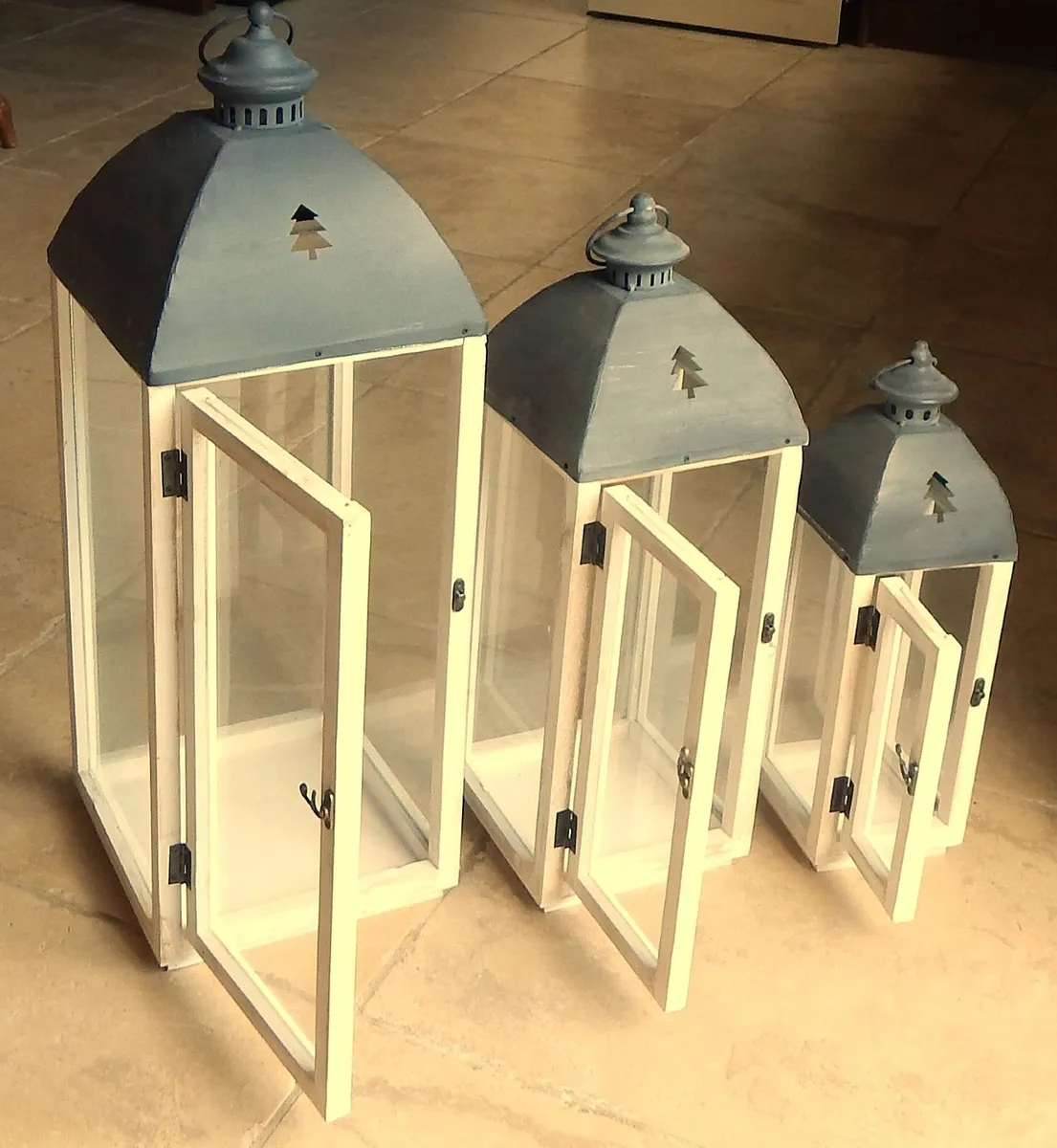 Set of 3 Graduated Wood & Metal Lanterns - Image 2