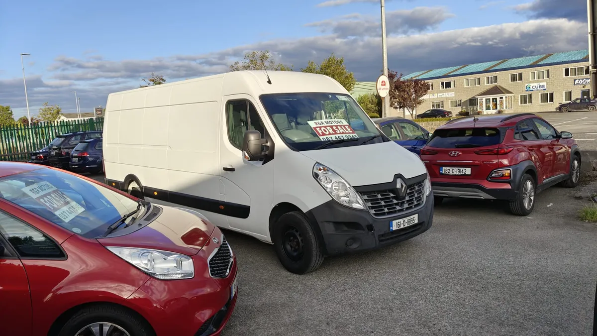 Renault Master 161 RWD Long Base 230 k Km New Test - Image 4