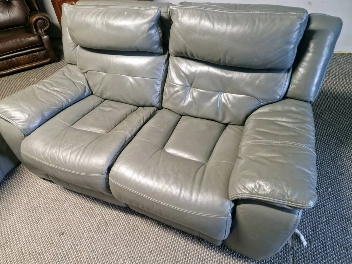 Sofa - Image 3