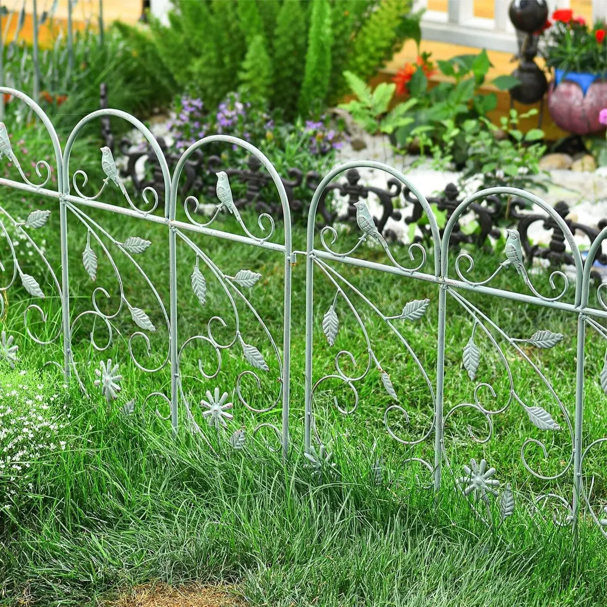 Pack of 4 Garden Picket Fence Rustic Style - Image 3