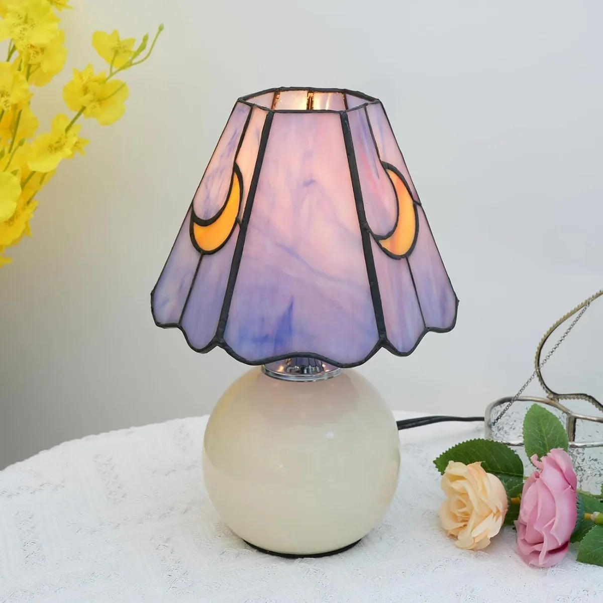 Tiffany Style Bedside Table Lamp Stained Glass - Image 4