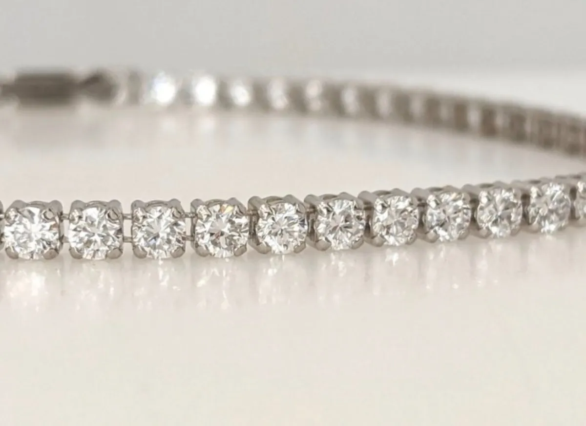 5ct IGI Certified Lab-Grown Diamond Tennis Bracel - Image 2