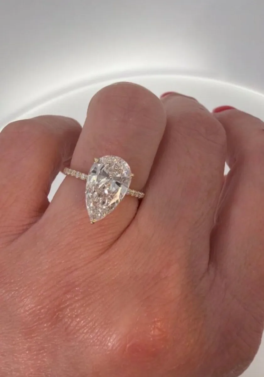 3.02ct IGI Certified Pear Lab-Grown Diamond Ring | - Image 1
