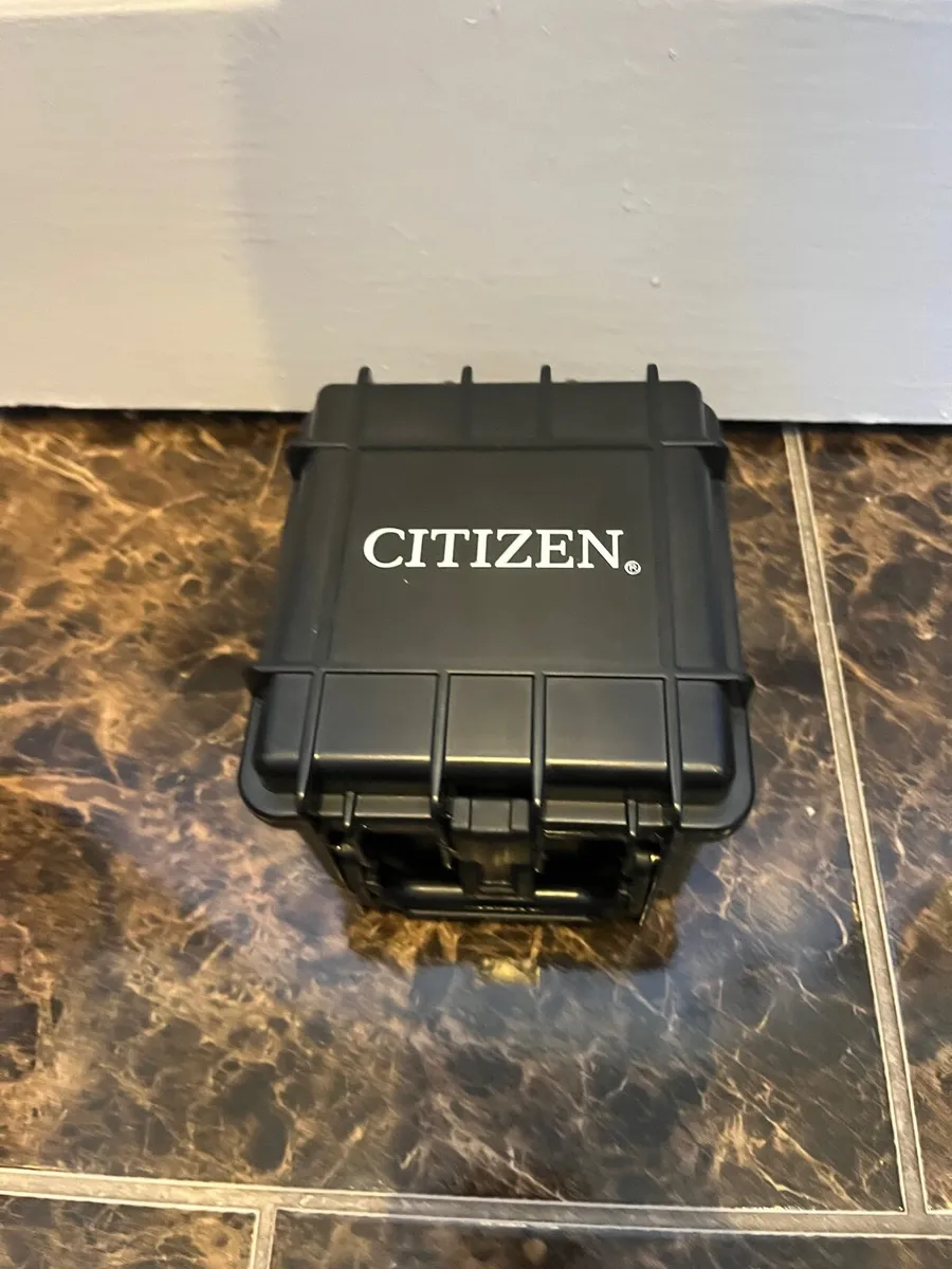 Men’s Citizen watch - Image 2