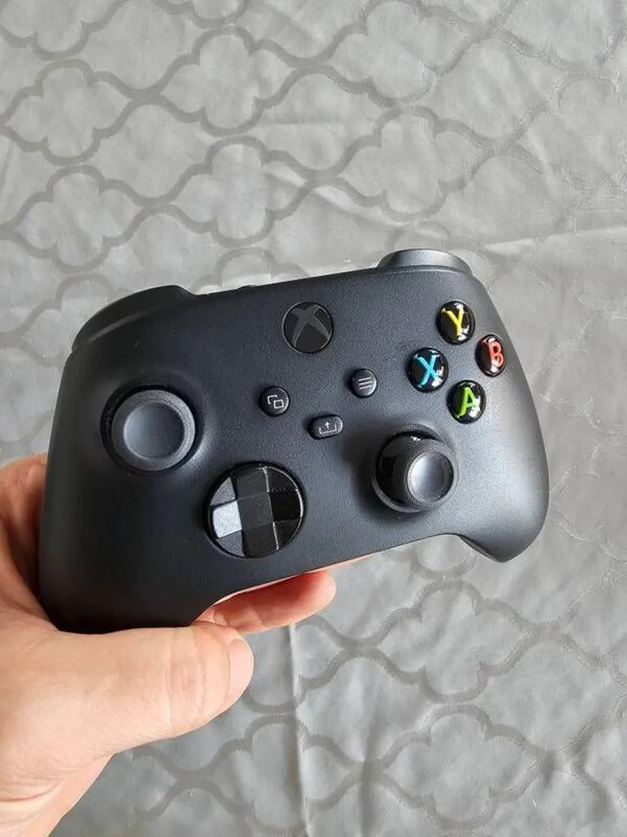 Xbox Series X - 1GB - Image 2
