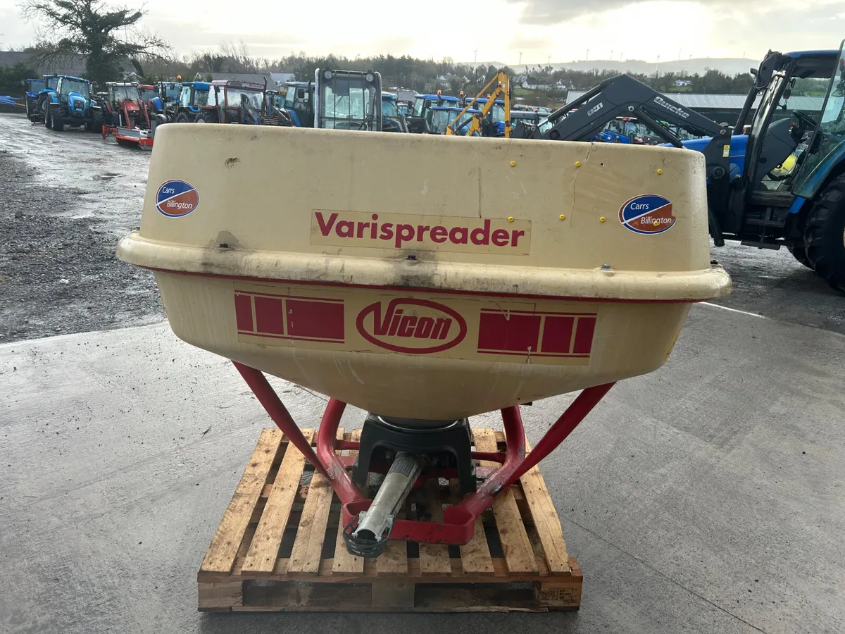 Vicon 1 Tonne Fertiliser Spreader - Image 1