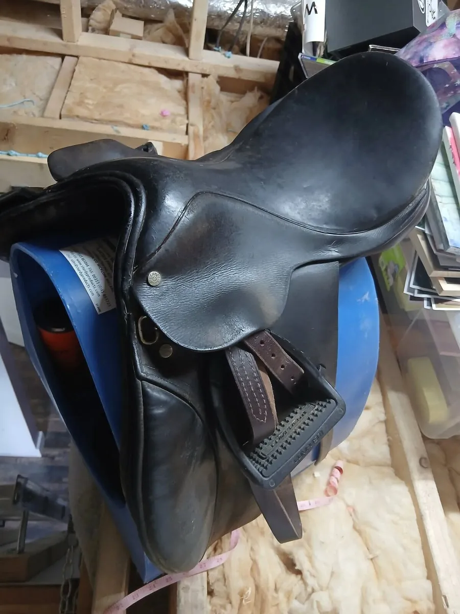 Berney pony saddle - Image 1
