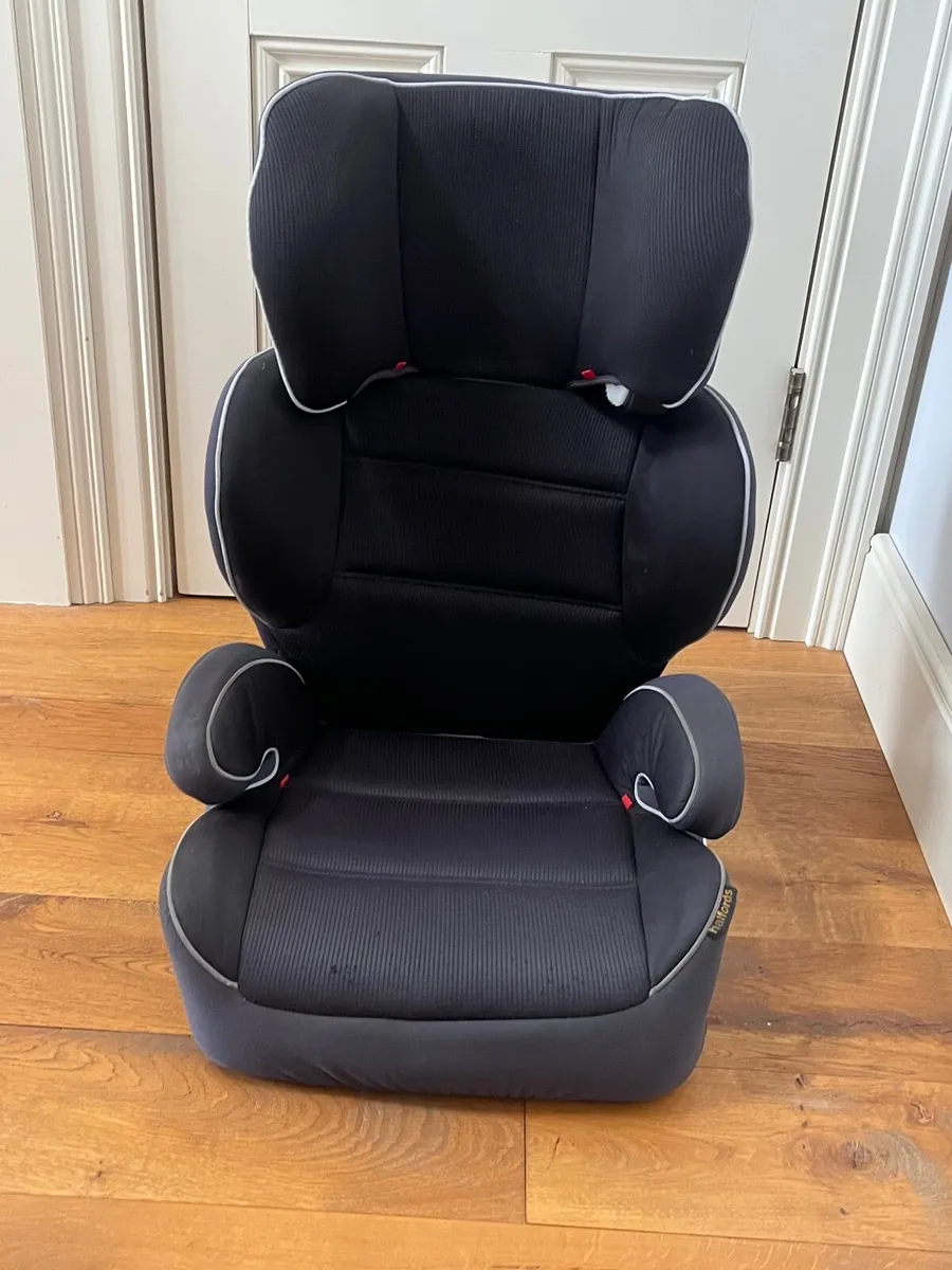 Car seat - Image 1