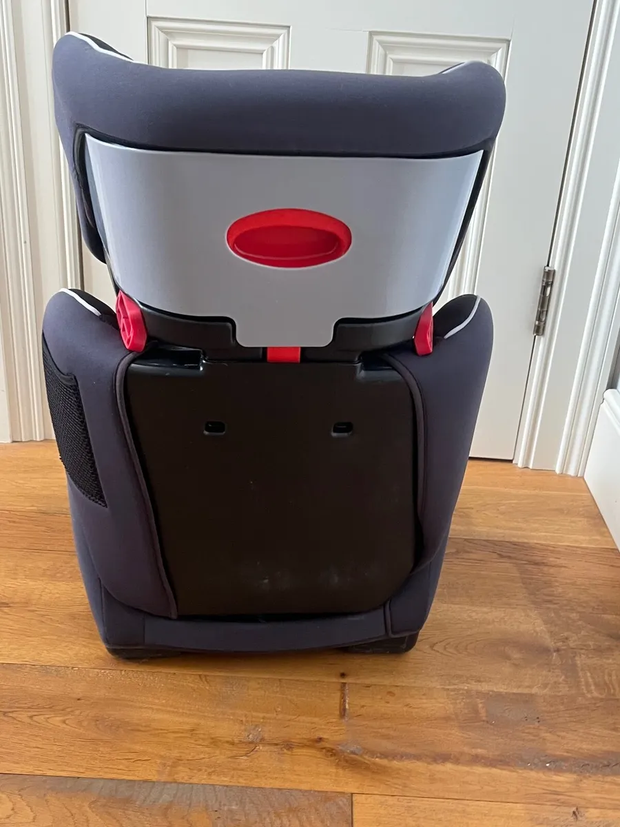 Car seat - Image 3