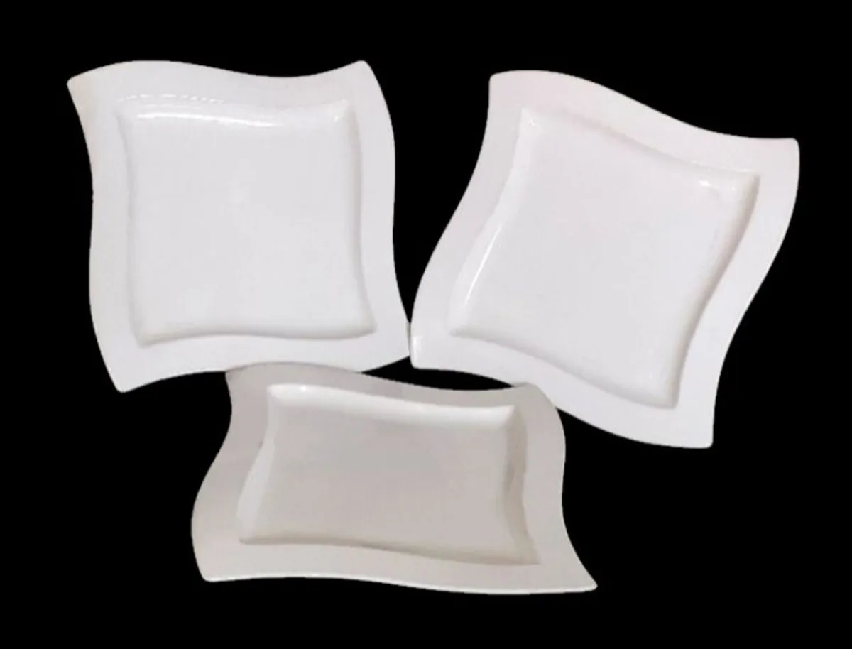 Villeroy & Boch New Wave Large 14" Platter Set - Image 2