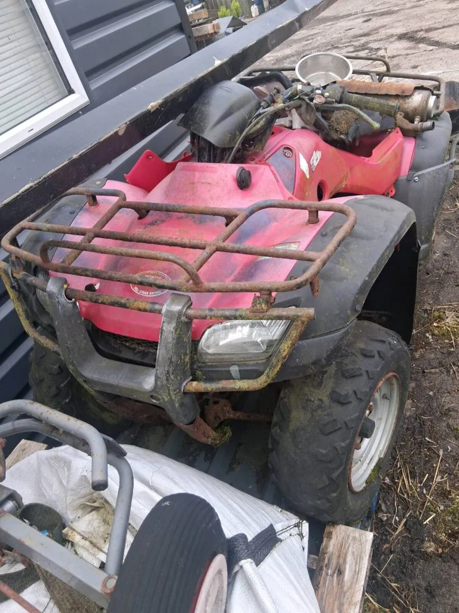 Honda 350 quad parts - Image 3