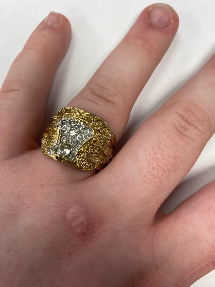 Men’s gold saddle ring - Image 2