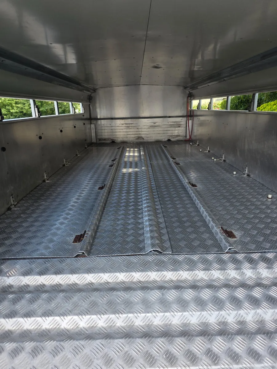 As new 14ft iforwilliams with sheep decks - Image 2