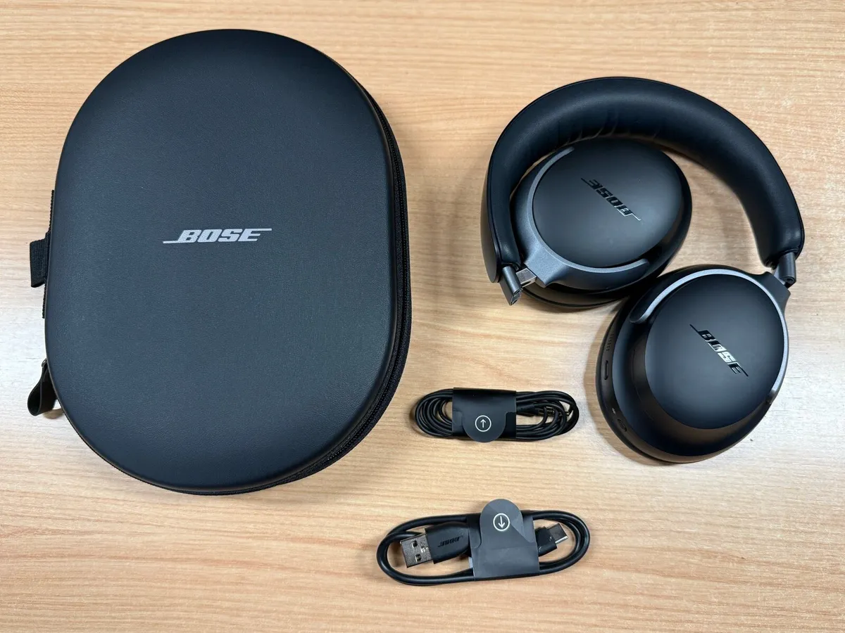 Bose Quiet Comfort QC Ultra noise-Cancelling black - Image 1