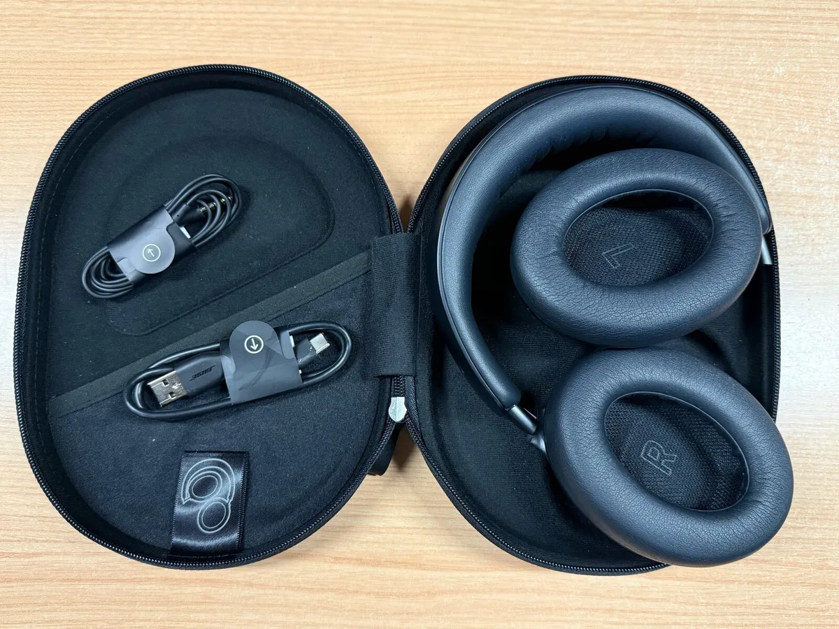 Bose Quiet Comfort QC Ultra noise-Cancelling black - Image 3