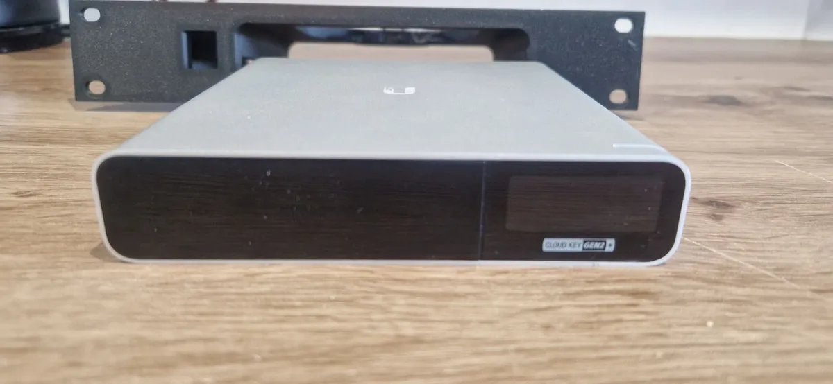 Ubiquiti UniFi Cloud Key Gen2 Plus - Image 1