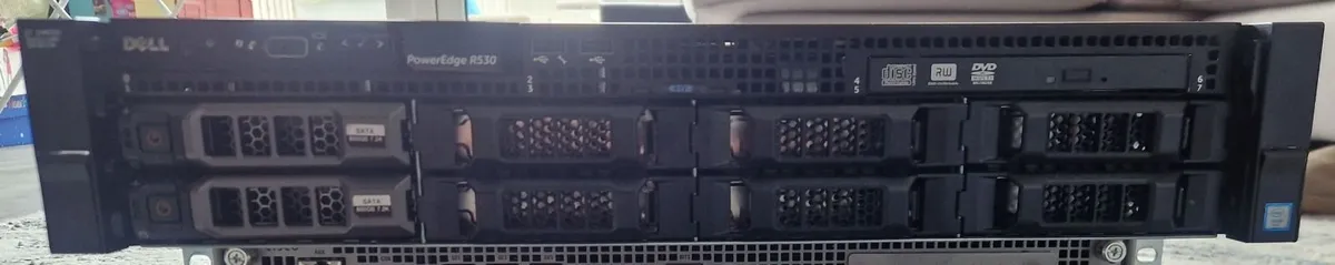 Dell PowerEdge R530 Server -32GB - 1TB HDD - Image 1