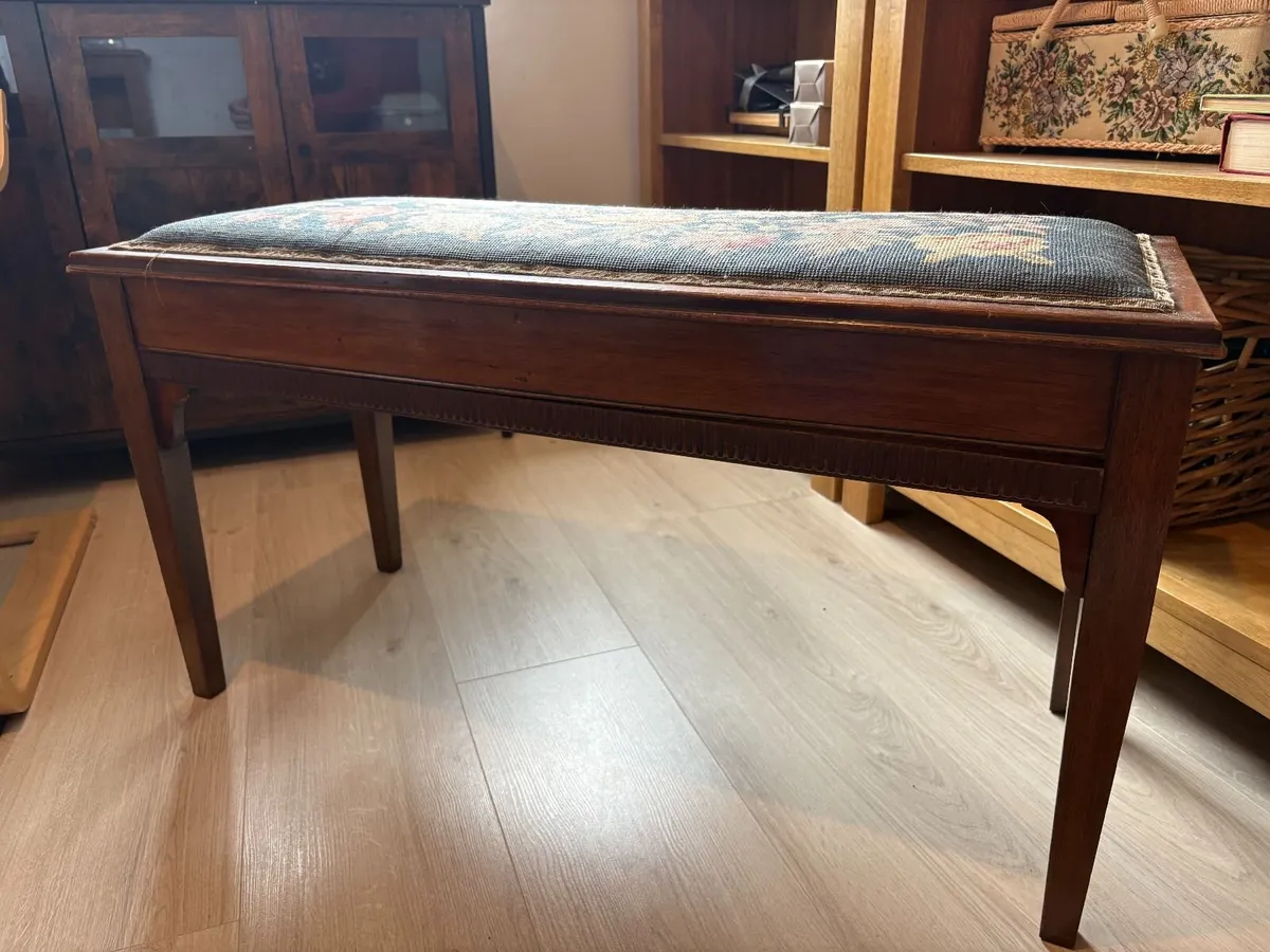 piano stool - Image 2