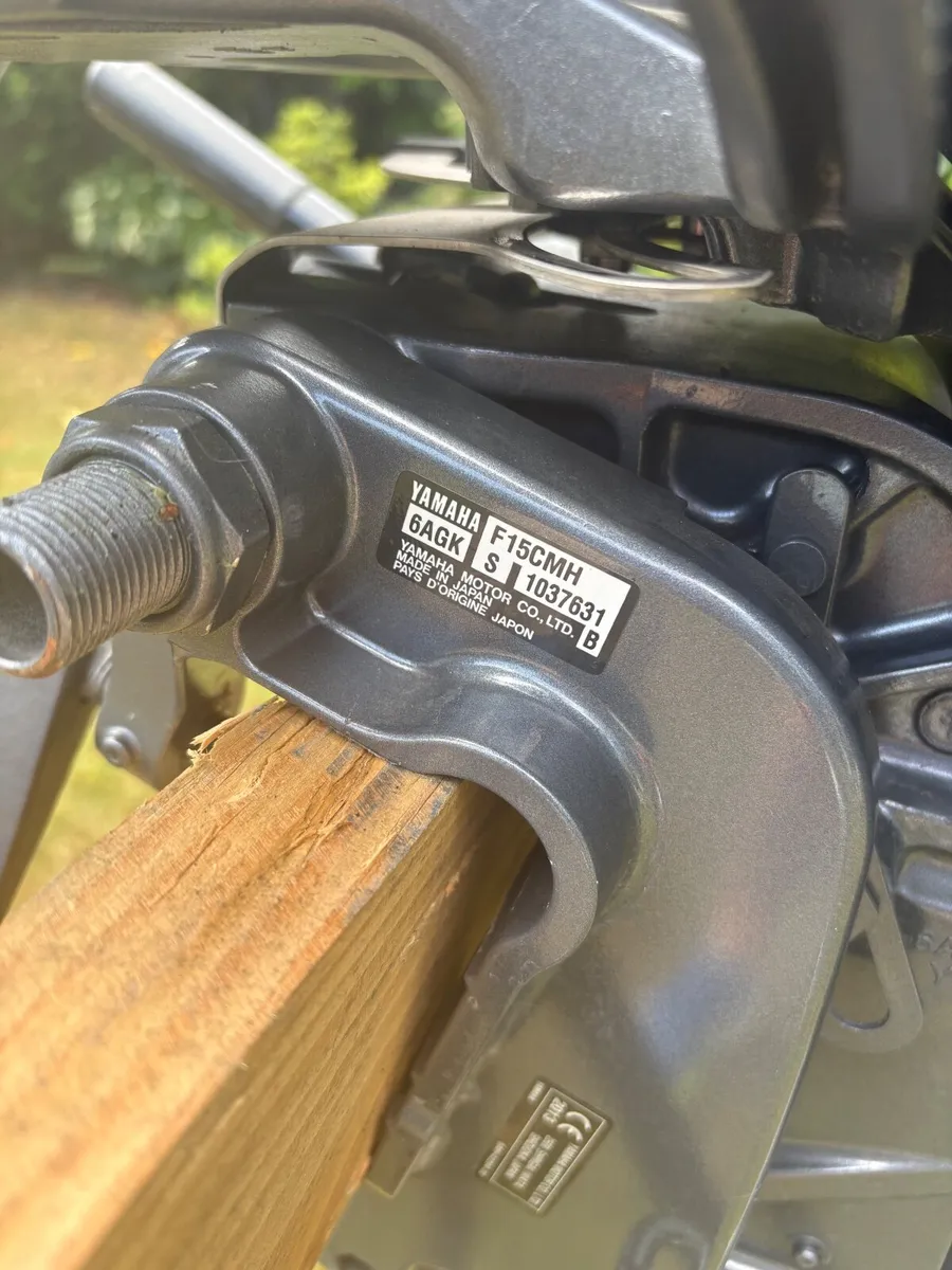 Yamaha 15hp 4 stroke engine - Image 4