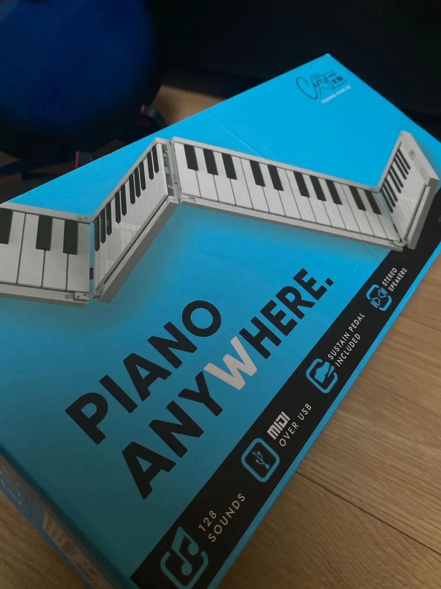 Foldable Piano (Carry-On)- 88-Key – Like New - Image 1