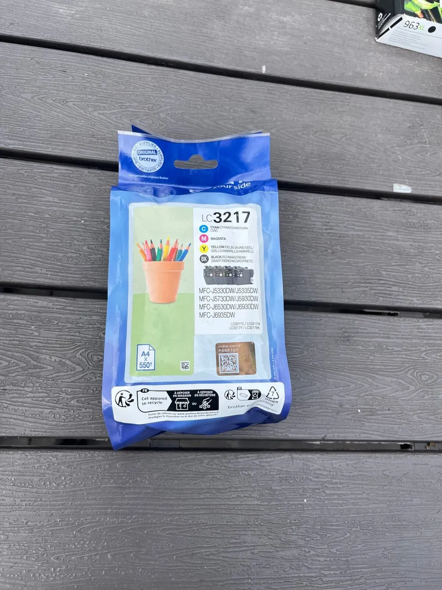 Set of Brother LC-3217 Colour ink Cartridges