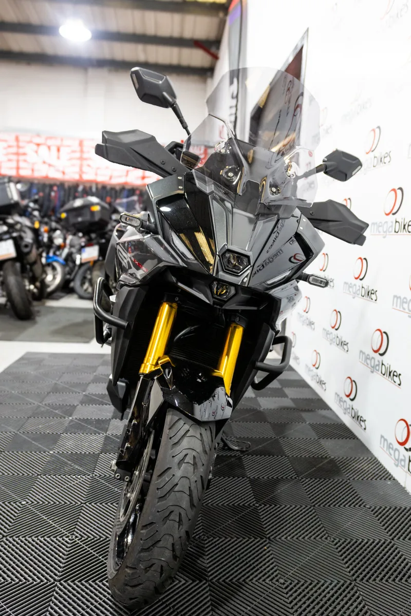 Suzuki GSX-S1000GX 2024 - Image 2