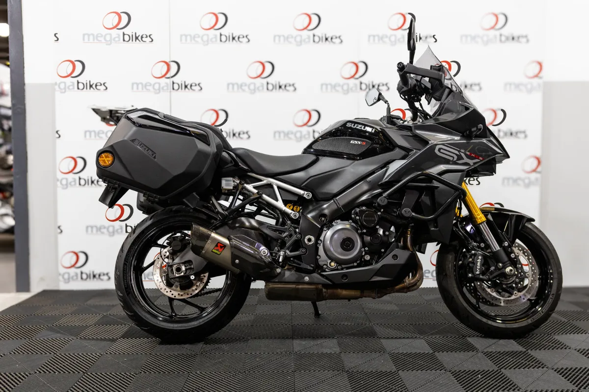 Suzuki GSX-S1000GX 2024 - Image 1