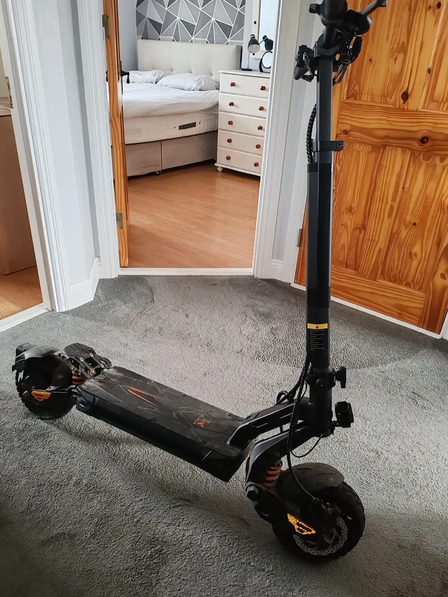 Kukurin G2 Master Electric Scooter - Image 4