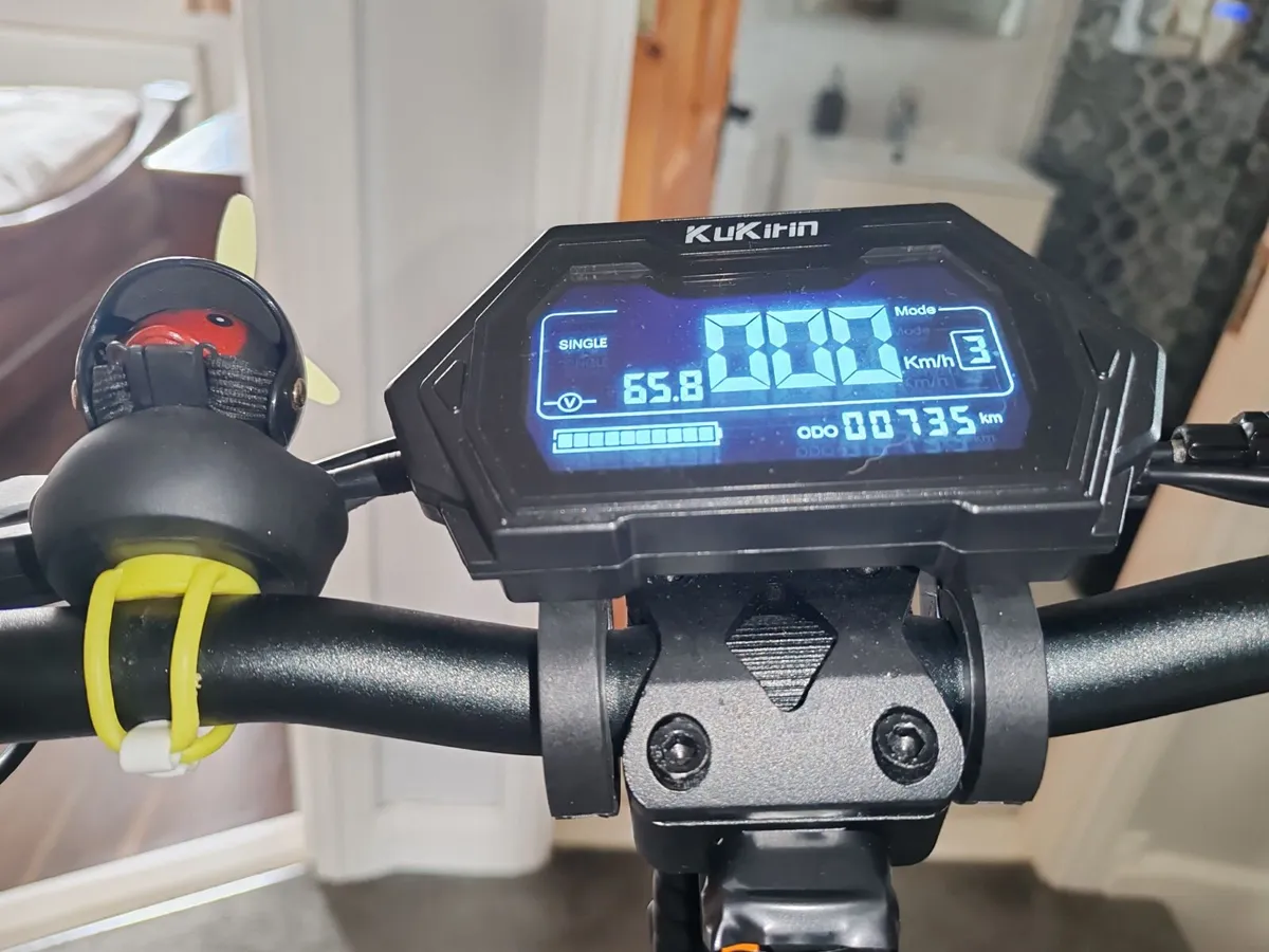 Kukurin G2 Master Electric Scooter - Image 2