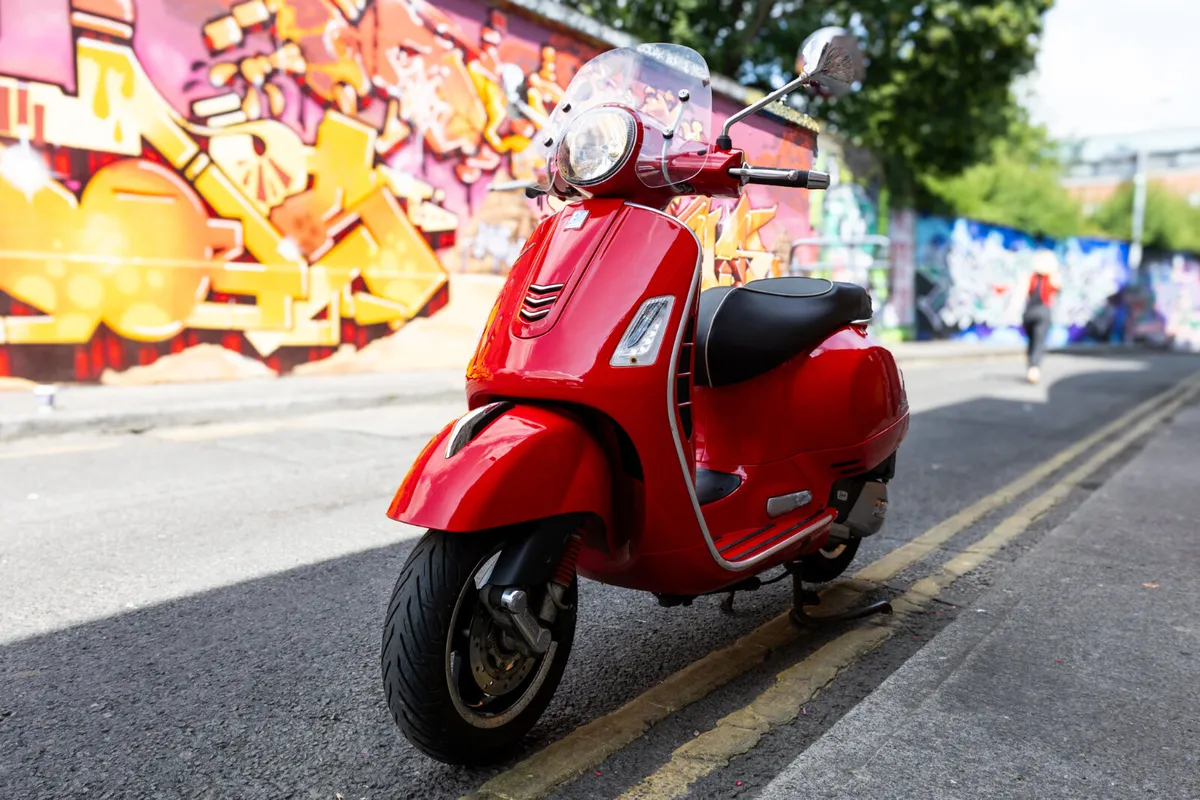 Vespa GTS125 Super 2018 - Image 4