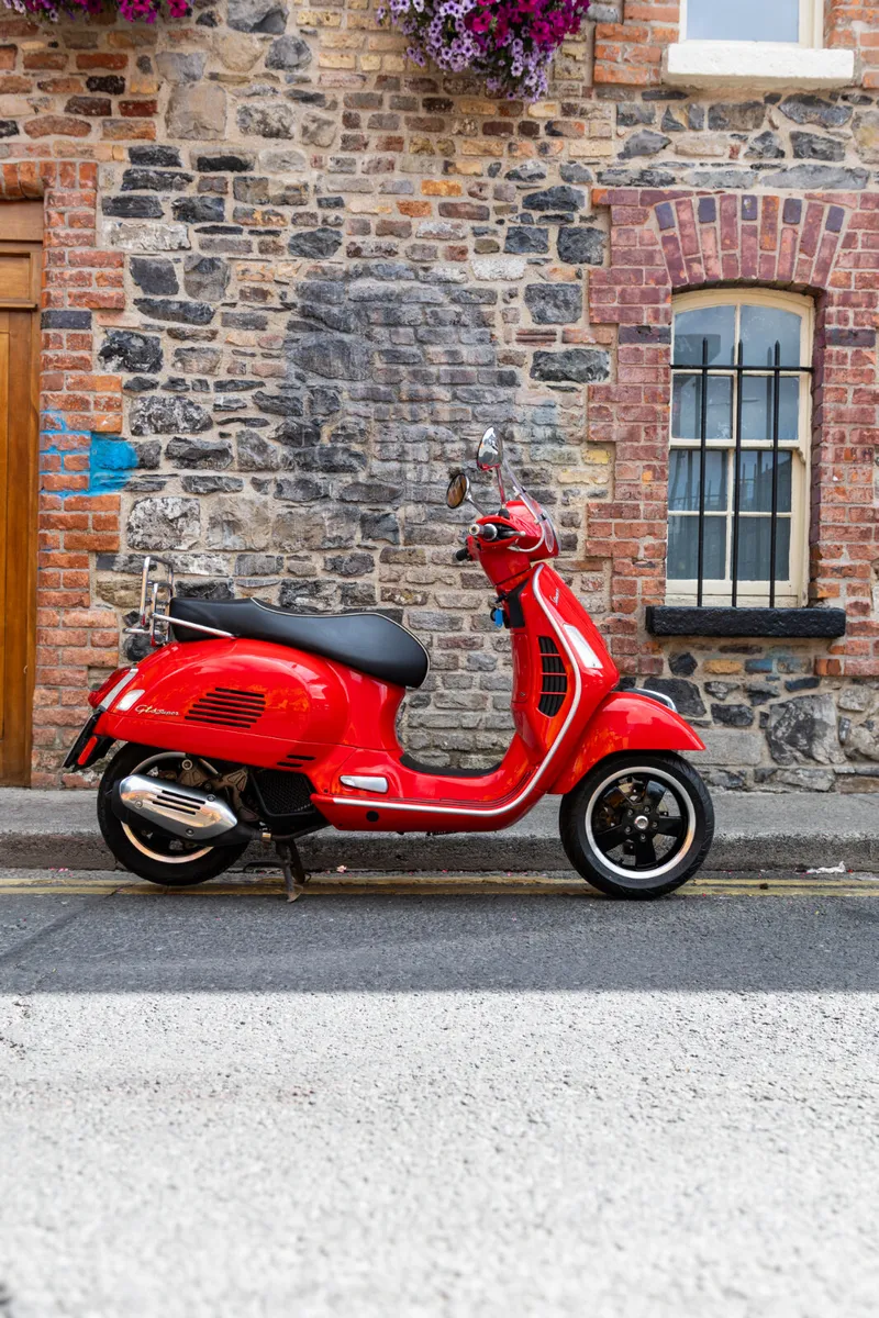 Vespa GTS125 Super 2018 - Image 1