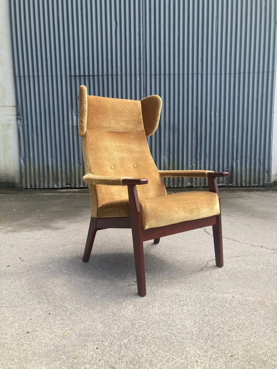 Parker Knoll Model PK 1071 - Open Sat 8th August - Image 2