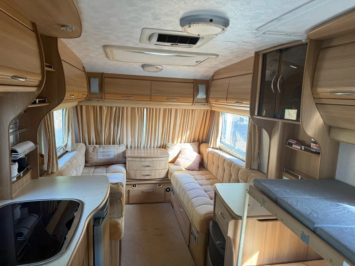 Caravan - Image 4