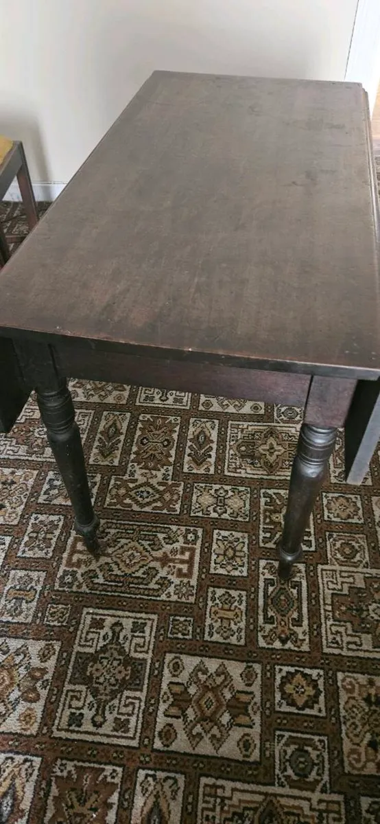 Vintage mahogany table - Image 1